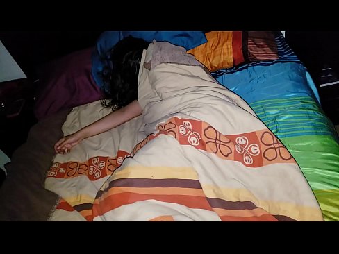❤️ Stepson yana dukan mahaifiyar mahaifiyarsa yayin da take barci. ❤ Batsa na Rasha
